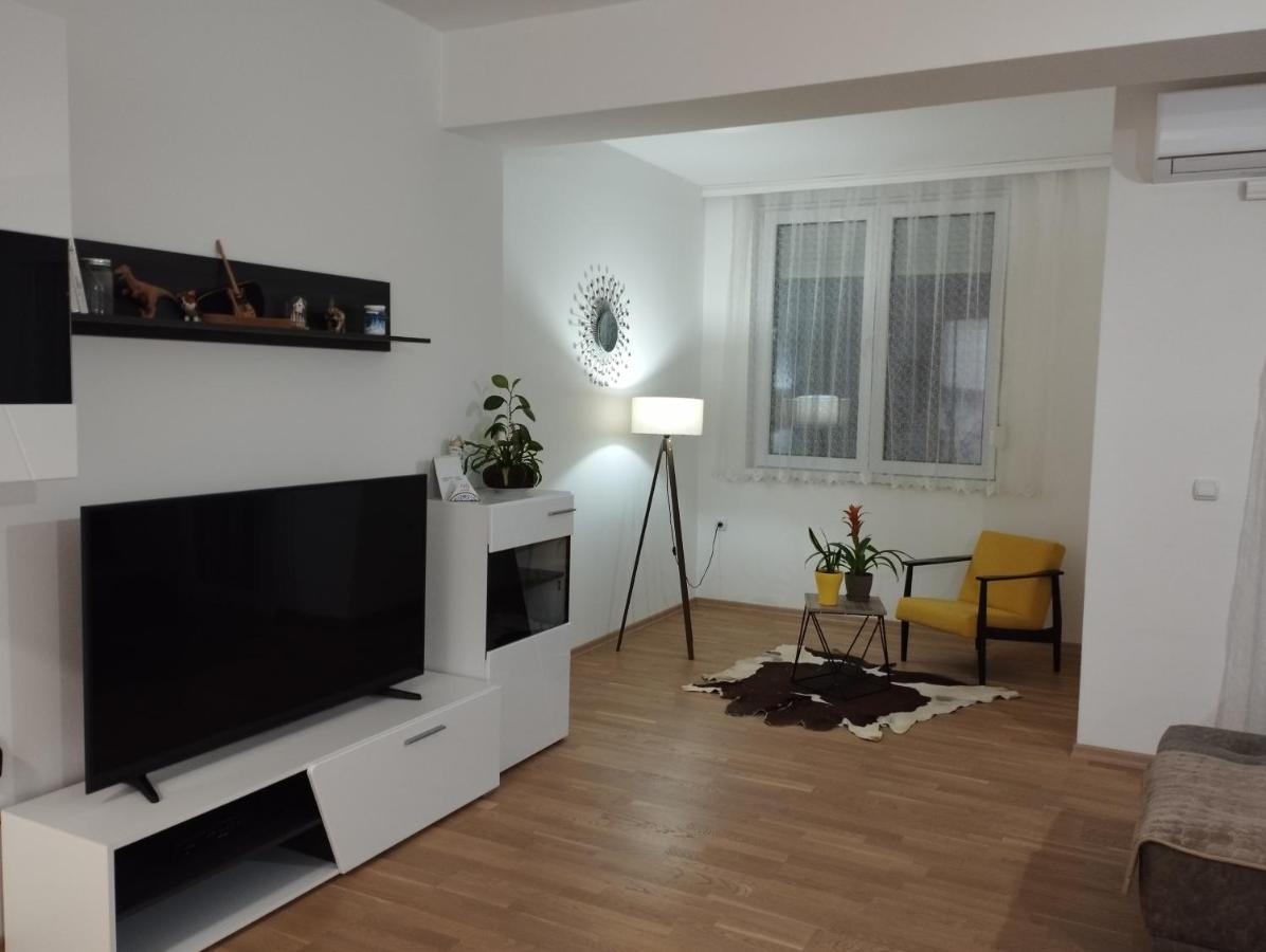 Sofija Apartment Kumanovo Luaran gambar